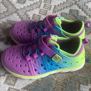 Stride Rite size 11 water shoes kids